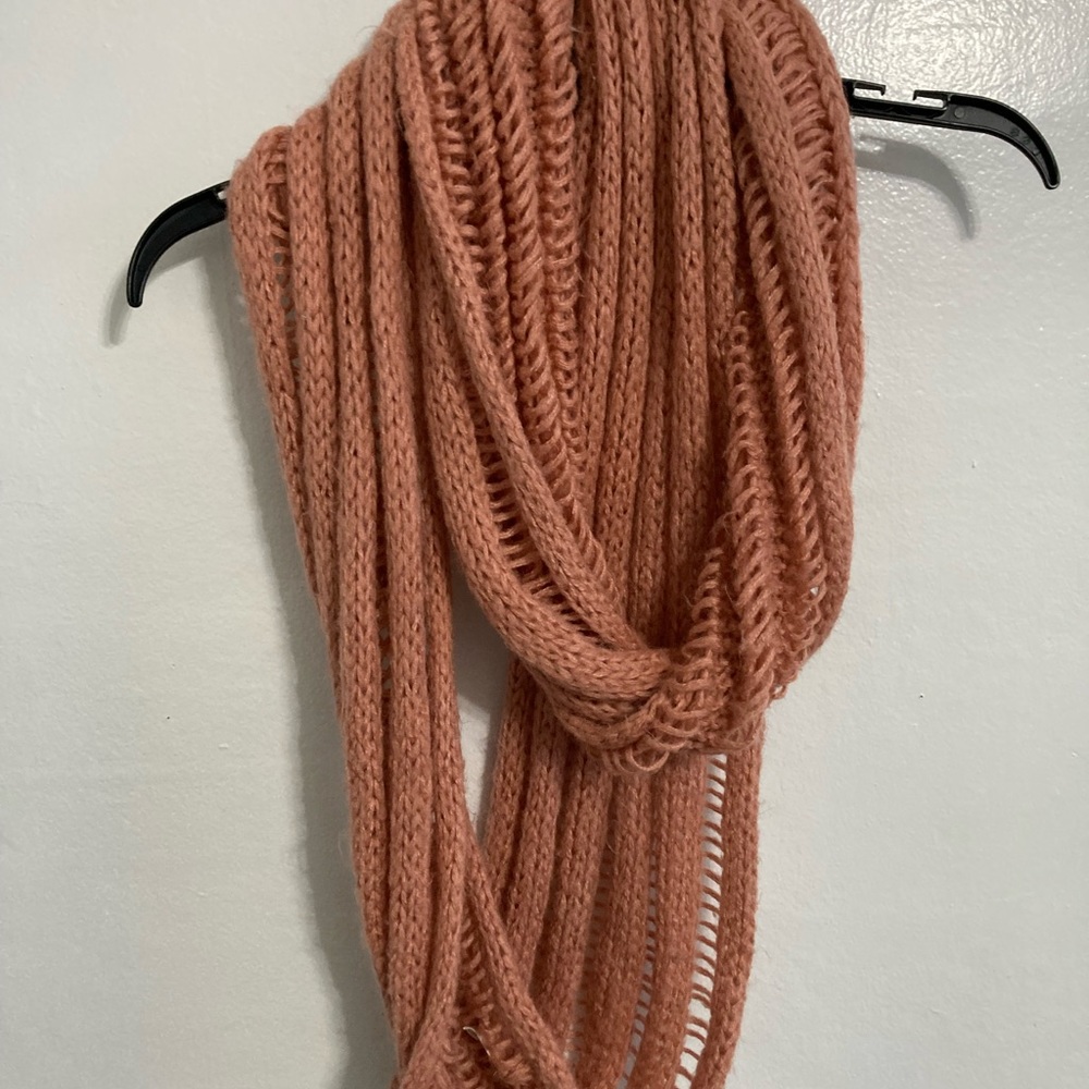 Mossiso supply co. Dusty rose super soft infinity scarf